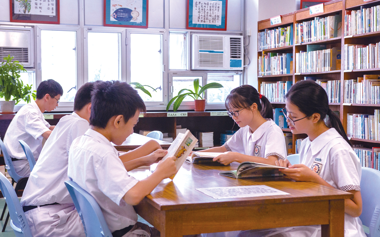 學校經常與外間機構合作舉辦閱讀推廣活動。
